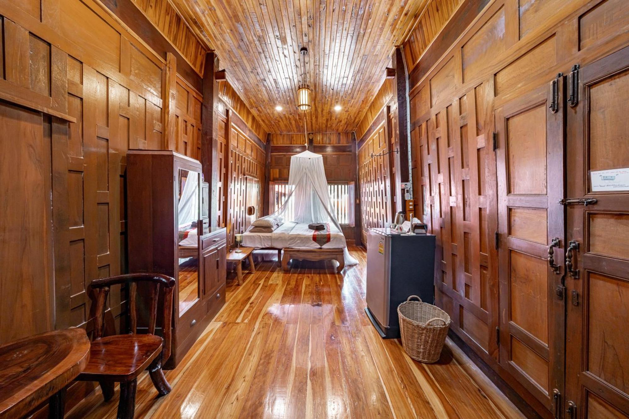 Athithara Homestay Аюттхая Экстерьер фото
