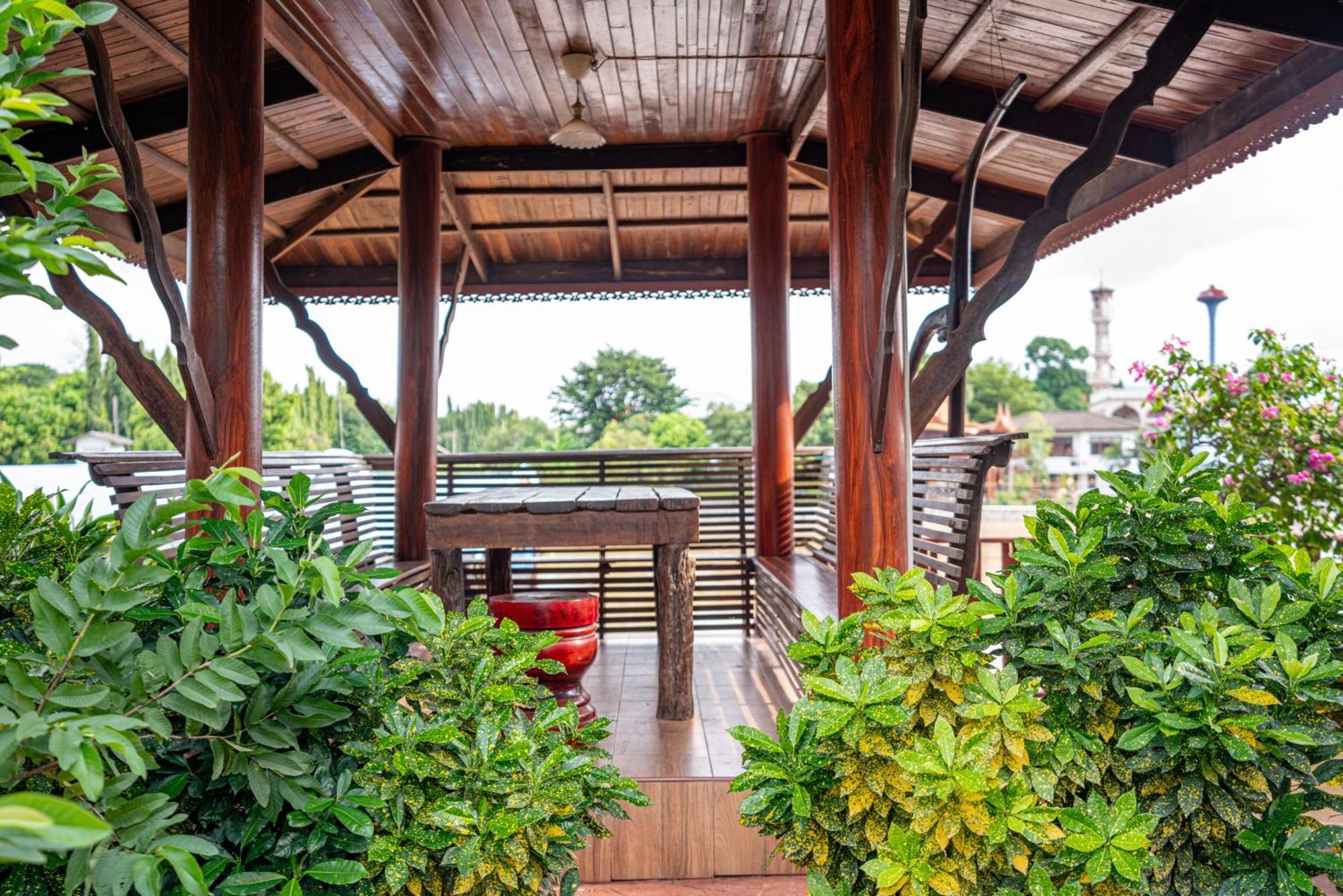 Athithara Homestay Аюттхая Экстерьер фото