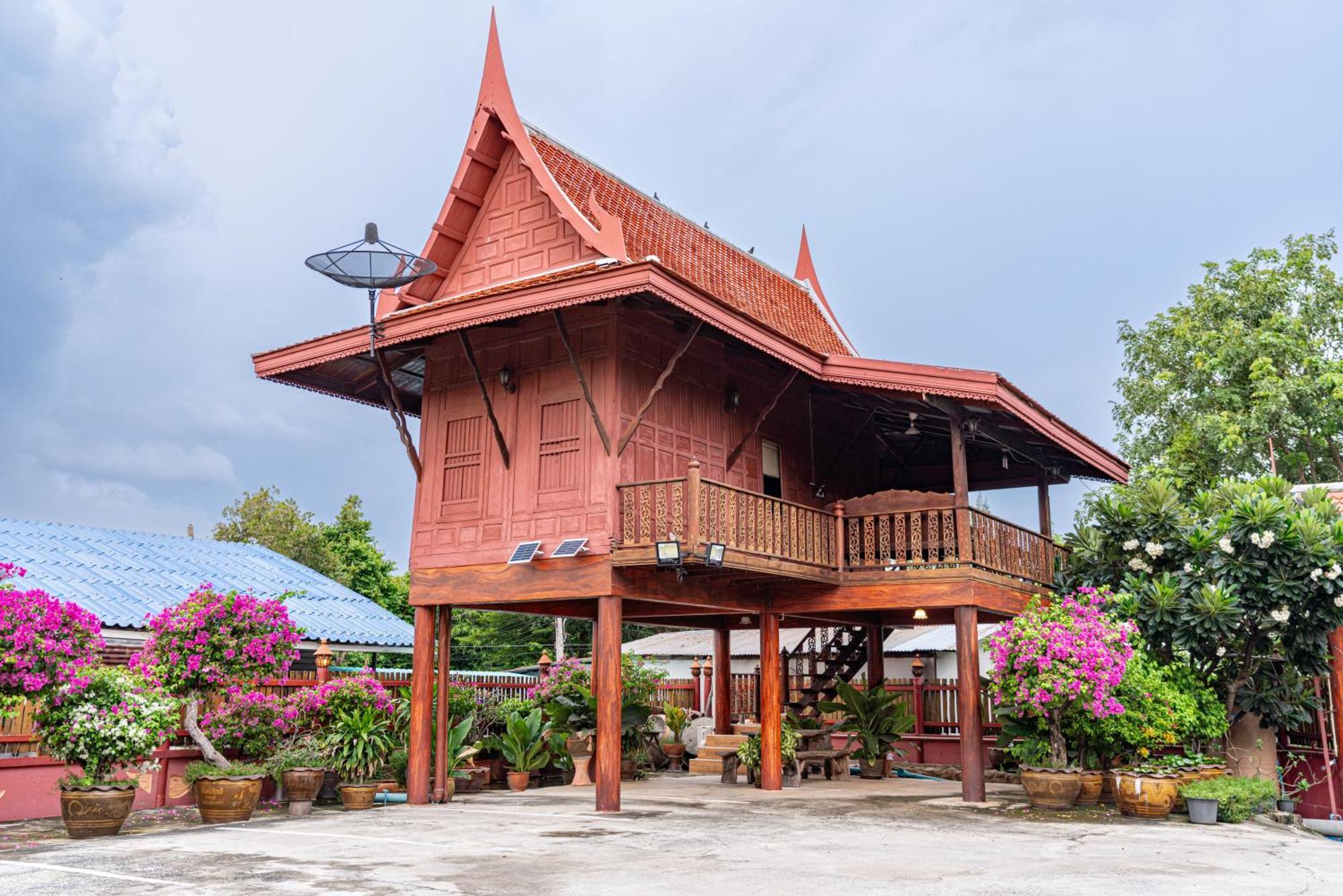 Athithara Homestay Аюттхая Экстерьер фото