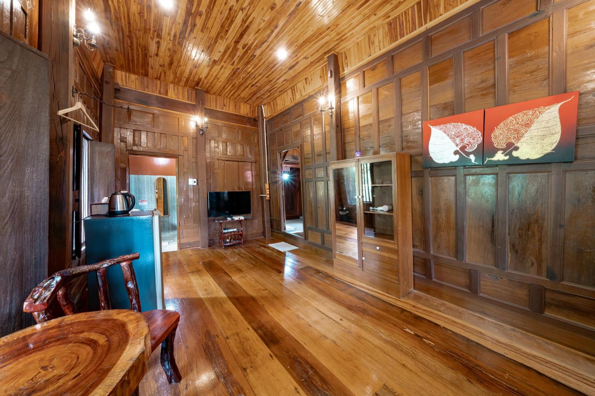 Athithara Homestay Аюттхая Номер фото